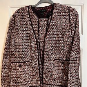 St. John burgundy tweed suit: dress and blazer; like new size 8 - Medium